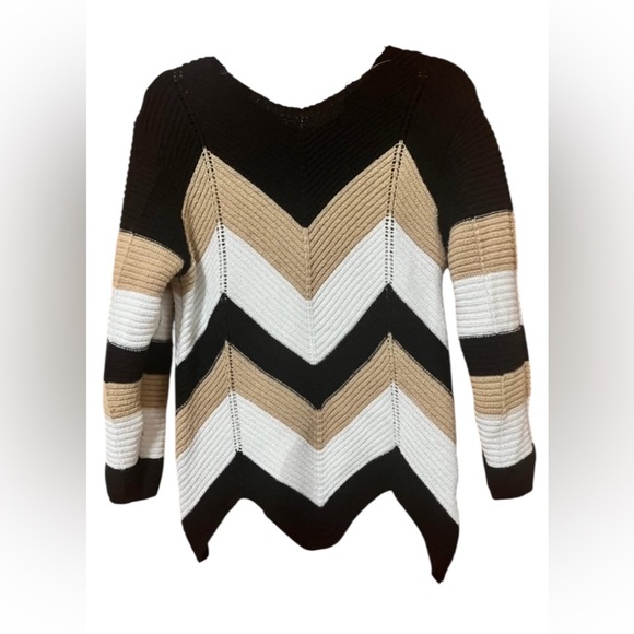 On/Off Shoulder Long Sleeve Colorblock Sweater Size L - Picture 2 of 4